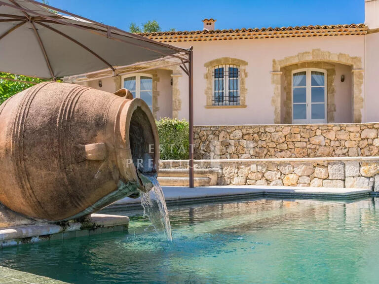 Vente Villa avec Vue mer Châteauneuf-Grasse - 5 chambres