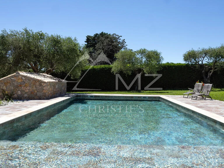 Villa Châteauneuf-Grasse - 4 bedrooms - 225m²