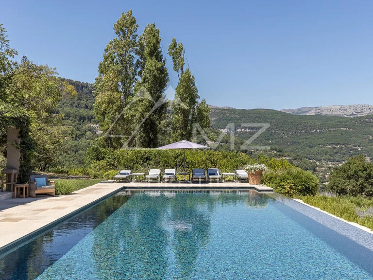 Villa Châteauneuf-Grasse - 5 chambres - 391m²