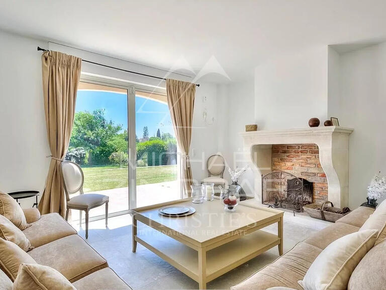 Villa Châteauneuf-Grasse - 5 bedrooms - 260m²