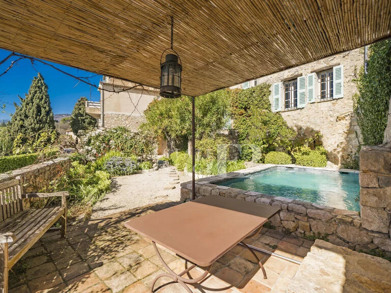 Villa Châteauneuf-Grasse - 4 bedrooms - 230m²