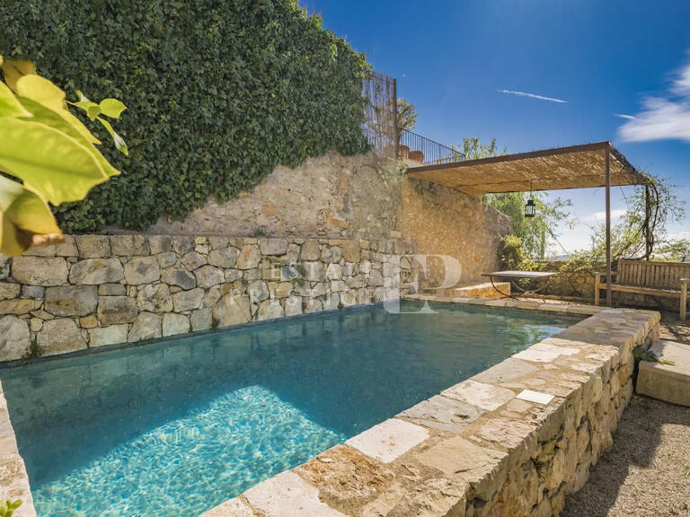 Villa Châteauneuf-Grasse - 4 bedrooms - 230m²