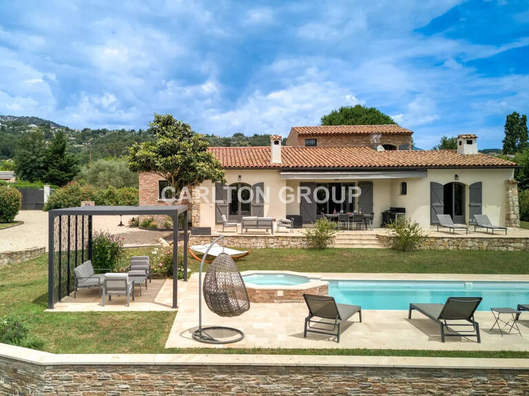 Vente Villa Châteauneuf-Grasse - 4 chambres