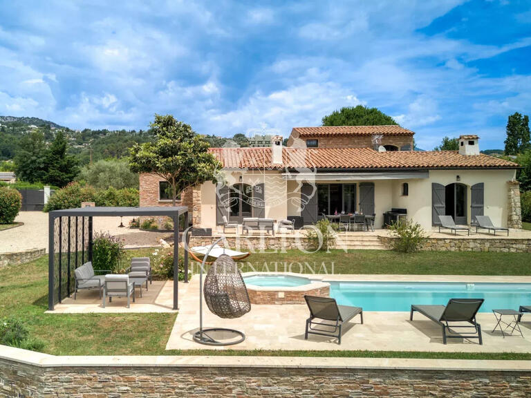 Villa Châteauneuf-Grasse - 4 chambres - 171m²