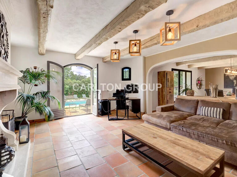 Vente Villa Châteauneuf-Grasse - 4 chambres