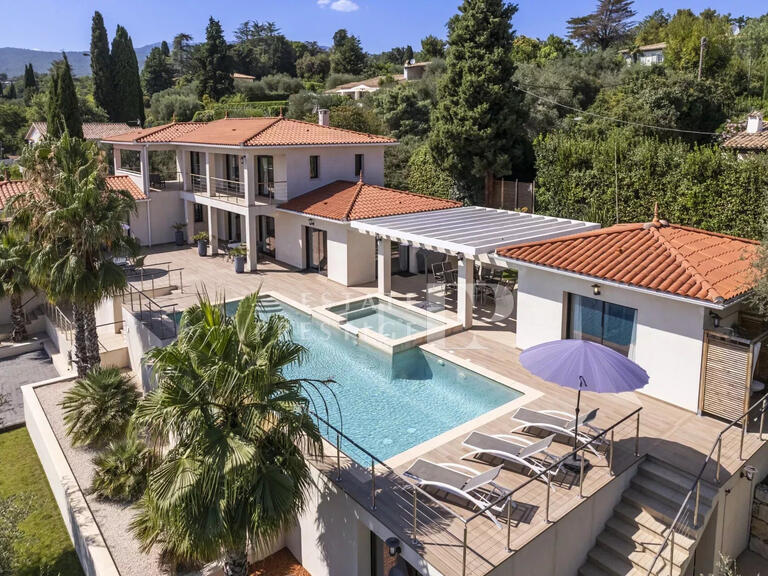 Villa Châteauneuf-Grasse - 5 bedrooms - 280m²