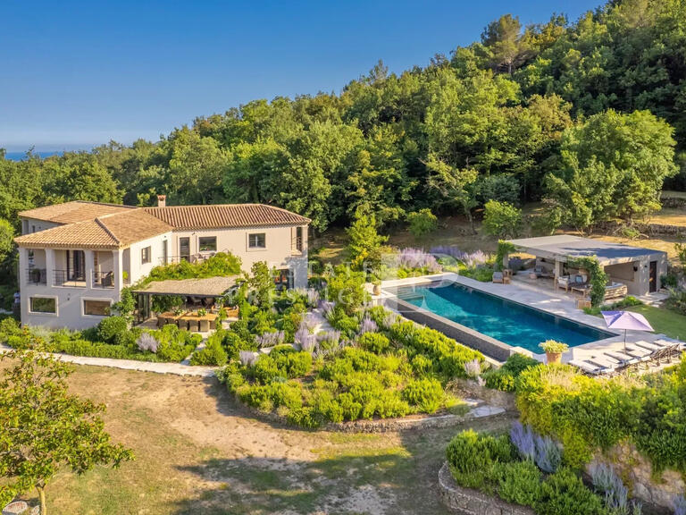 Villa Châteauneuf-Grasse - 6 bedrooms - 391m²