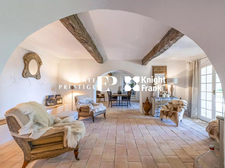 Villa Châteauneuf-Grasse - 5 bedrooms - 357m²