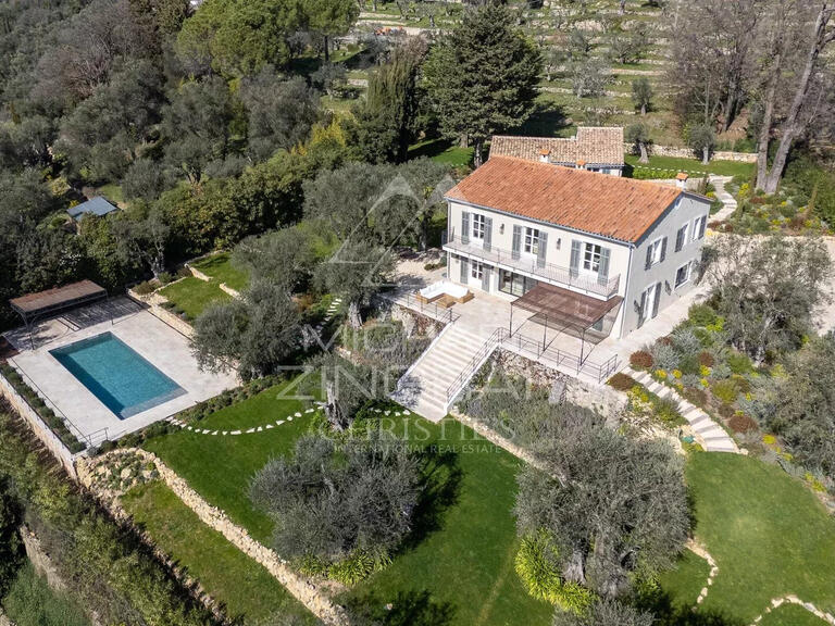 Villa Châteauneuf-Grasse - 6 chambres - 300m²