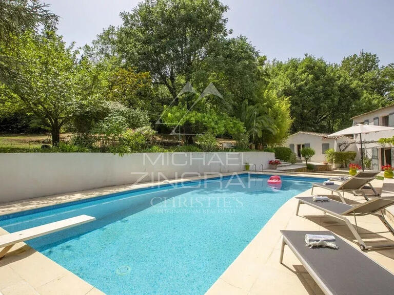 Villa Châteauneuf-Grasse - 5 chambres - 206m²