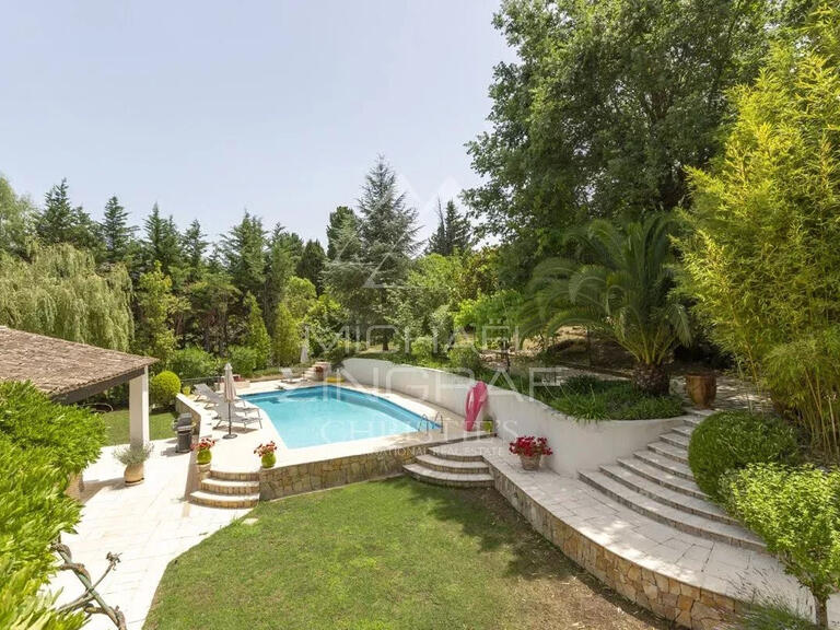 Villa Châteauneuf-Grasse - 5 bedrooms - 206m²