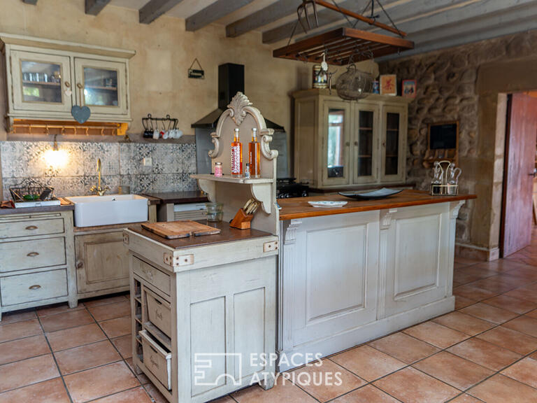 House Châteauneuf-sur-Isère - 4 bedrooms - 366m²