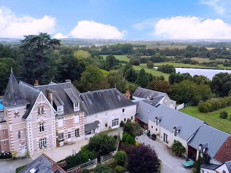 Propriété Châtillon-sur-Indre - 22 chambres - 1720m²