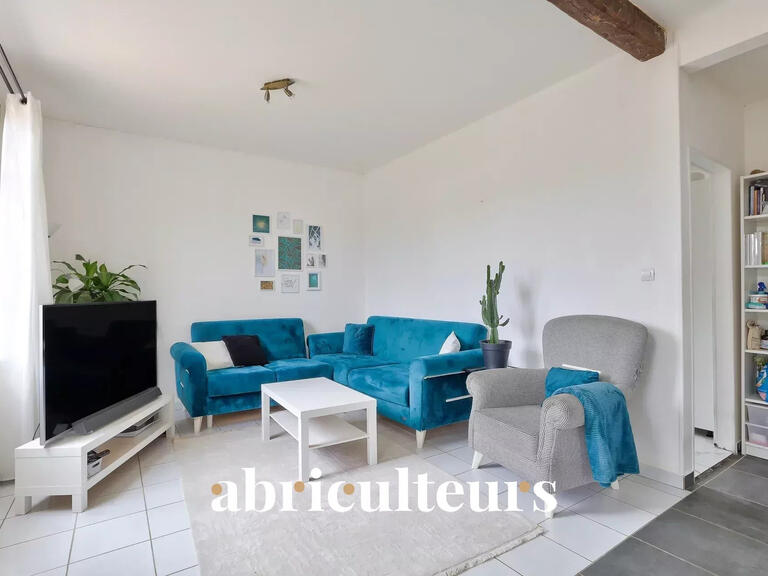 House Chelles - 10 bedrooms - 301m²