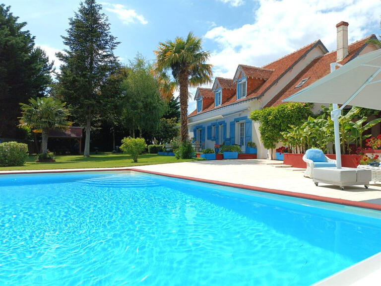 House Chémery - 4 bedrooms - 230m²