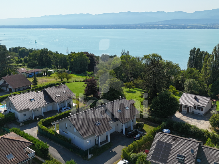 Maison Chens-sur-Léman - 4 chambres - 191m²