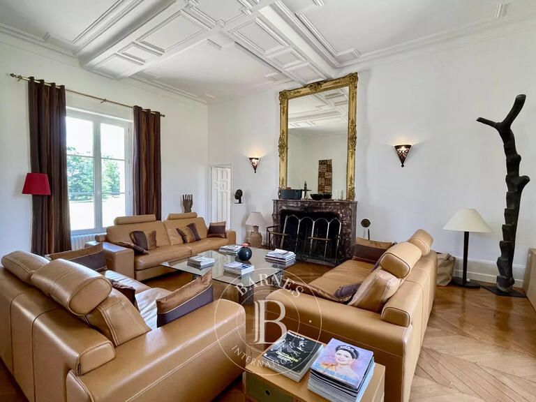 Château Chinon - 8 chambres - 450m²