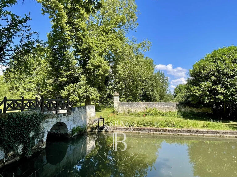 Vente Château Chinon - 8 chambres