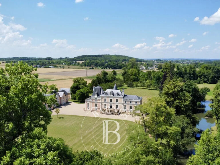 Château Chinon - 8 chambres - 450m²