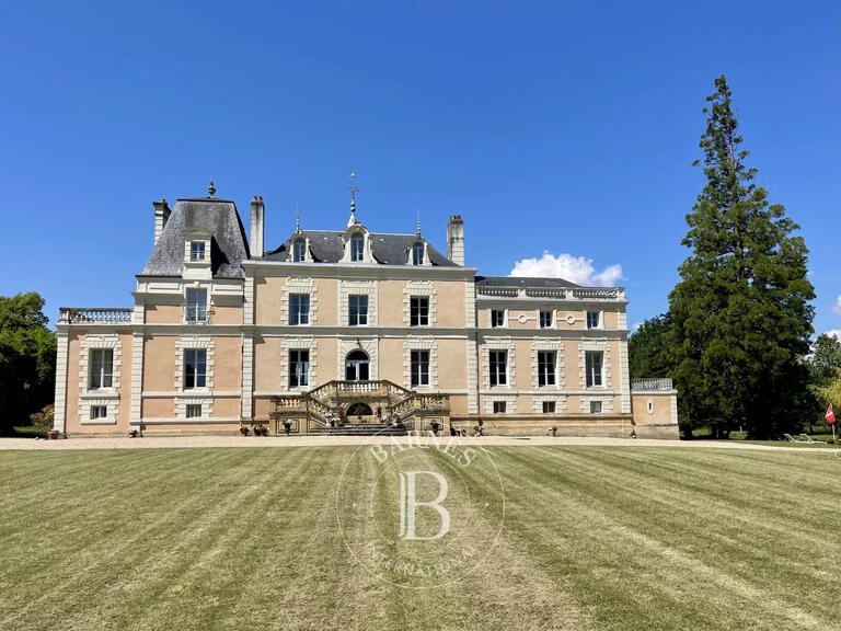 Vente Château Chinon - 8 chambres