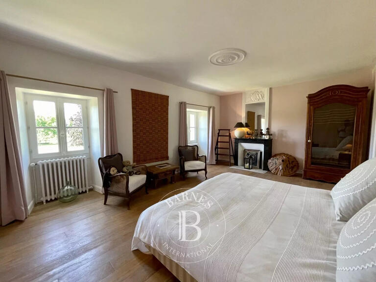 Sale Castle Chinon - 8 bedrooms