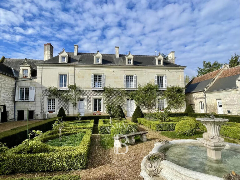 House Chinon - 10 bedrooms - 770m²