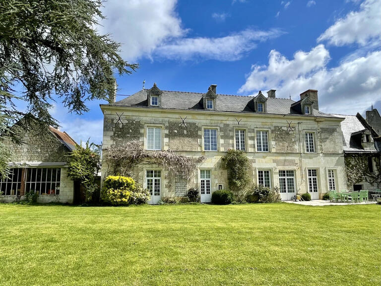 Maison Chinon - 10 chambres - 770m²