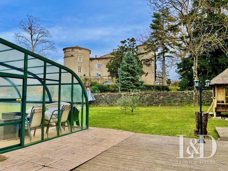 Château Chomérac - 16 chambres - 1560m²