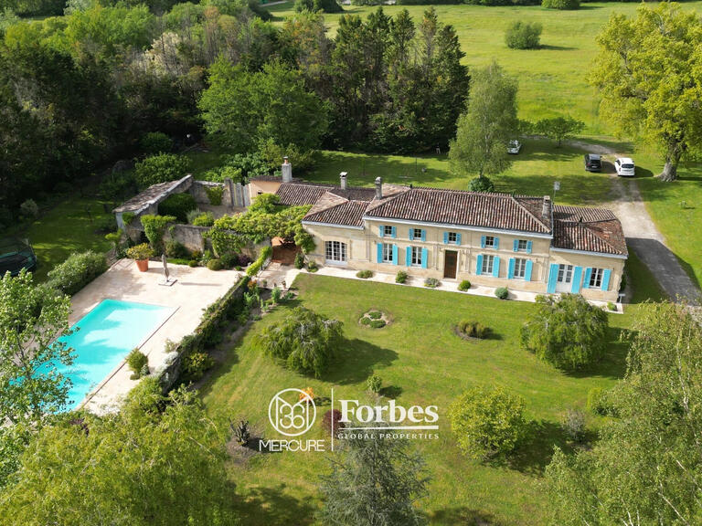 House Civrac-de-Blaye - 7 bedrooms - 298m²