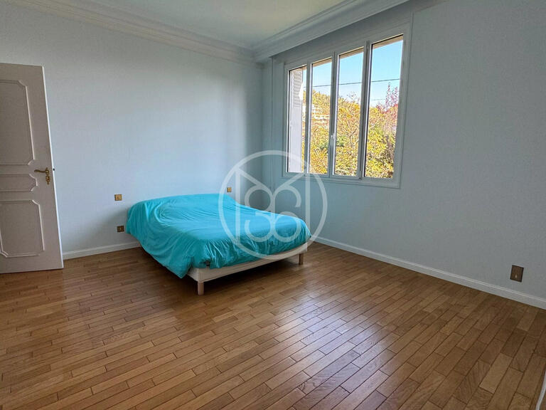 Maison Clermont-Ferrand - 5 chambres - 188m²