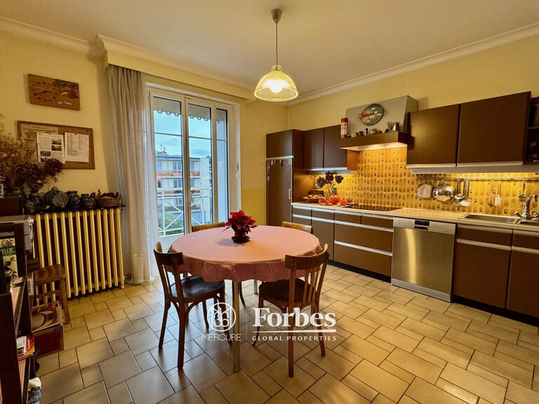 House Clermont-Ferrand - 7 bedrooms - 245m²