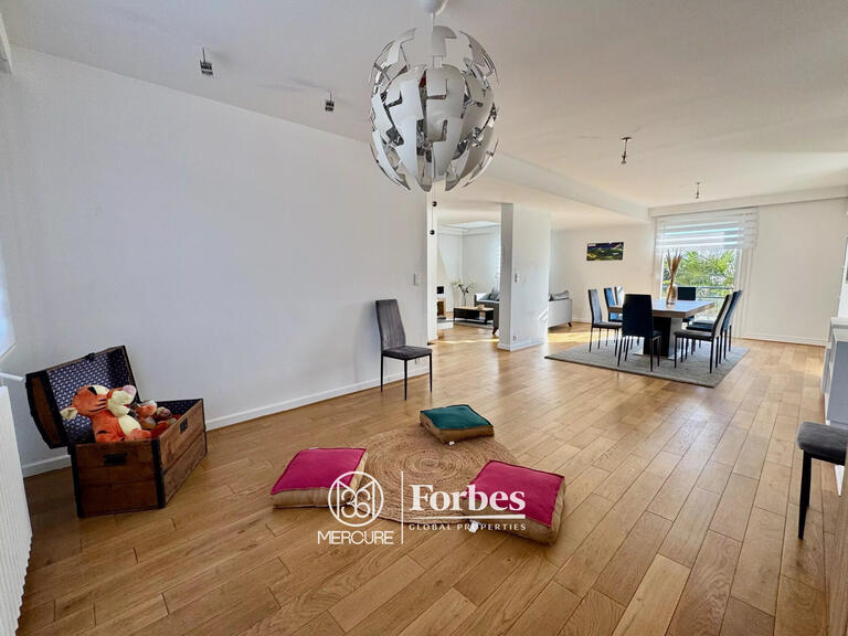 House Clermont-Ferrand - 4 bedrooms - 208m²