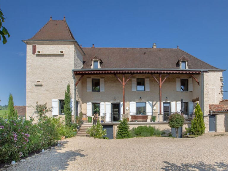 Property Clessé - 488m²