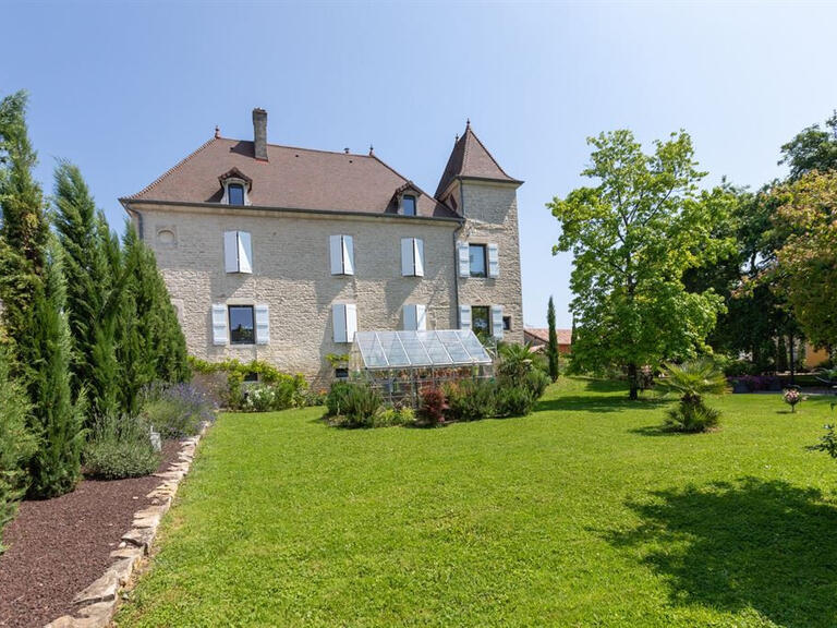 Propriété Clessé - 488m²