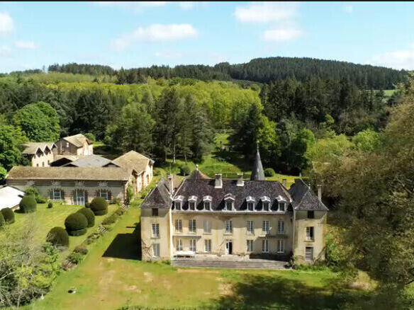 Vente Château Cluny - 15 chambres