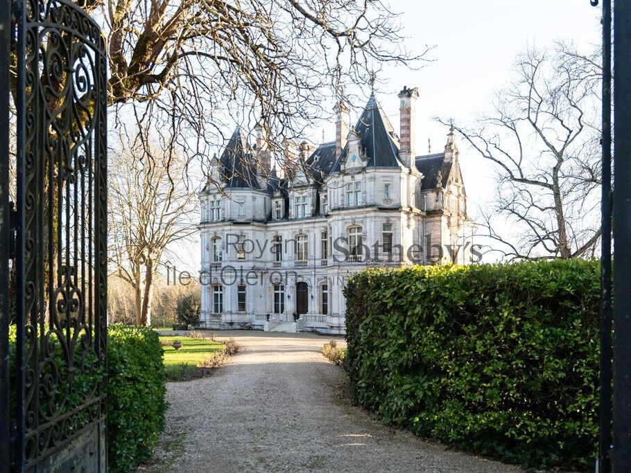 Castle Cognac