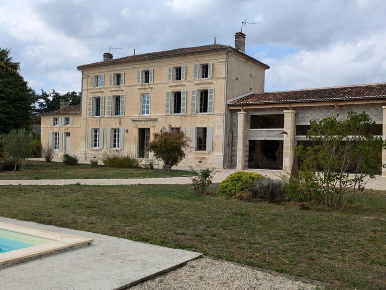 Property Cognac - 7 bedrooms