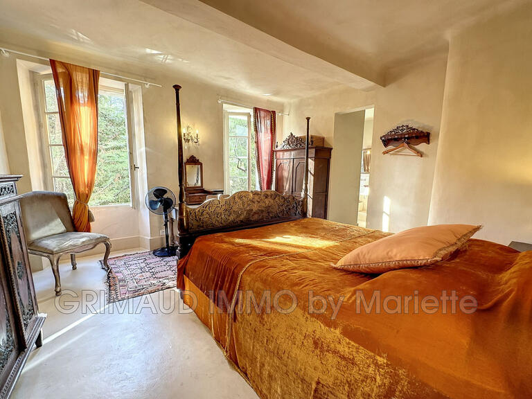 Vente Villa Cogolin - 7 chambres