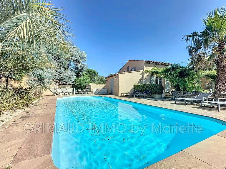 Villa Cogolin - 6 bedrooms - 200m²