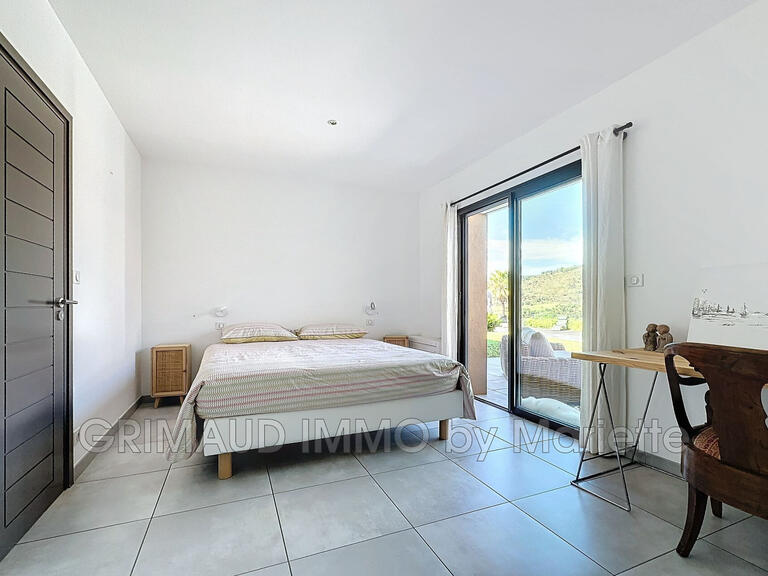 Villa Cogolin - 4 bedrooms - 180m²