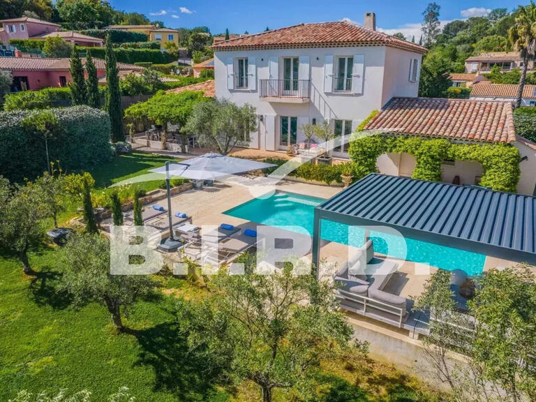 Villa Cogolin - 4 bedrooms - 160m²