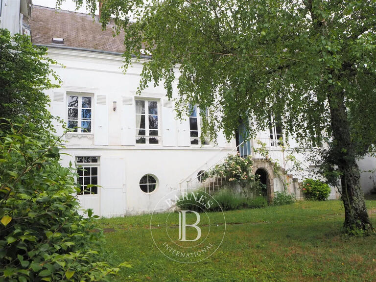 House Combleux - 8 bedrooms - 468m²