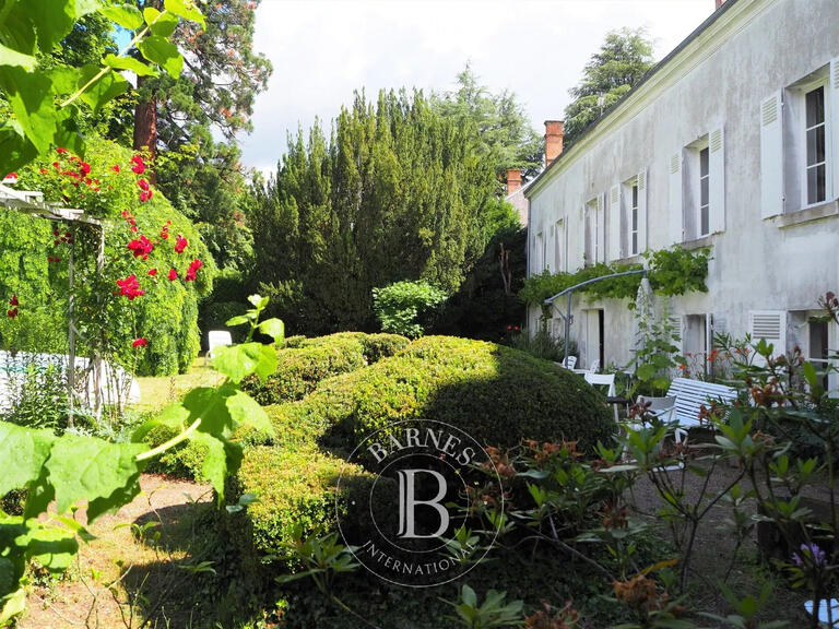 House Combleux - 8 bedrooms - 468m²