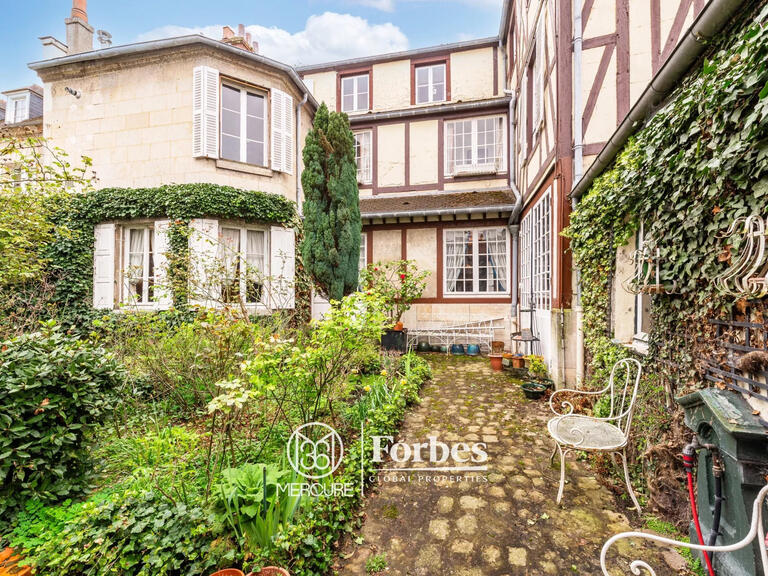 Mansion Compiègne - 6 bedrooms - 378m²