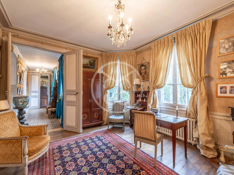 Vente Hôtel particulier Compiègne - 6 chambres