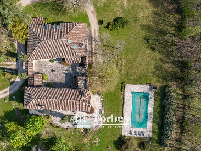 Propriété Cordes-sur-Ciel - 3 chambres - 420m²