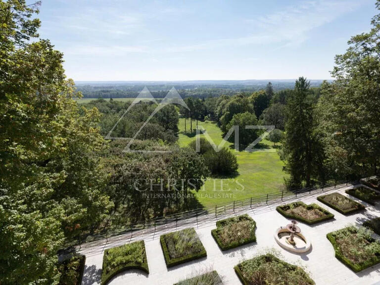 Château Courcelles-en-Bassée - 900m²