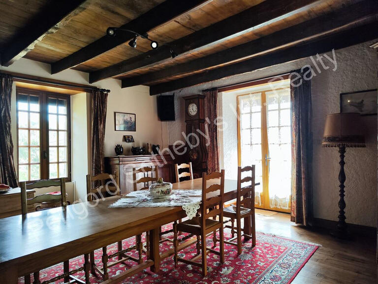 House Coursac - 3 bedrooms - 253m²