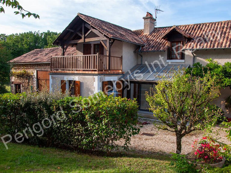 House Coursac - 3 bedrooms - 253m²