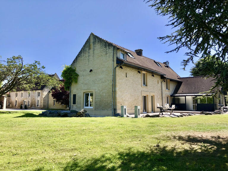 Propriété Courseulles-sur-Mer - 8 chambres - 543m²